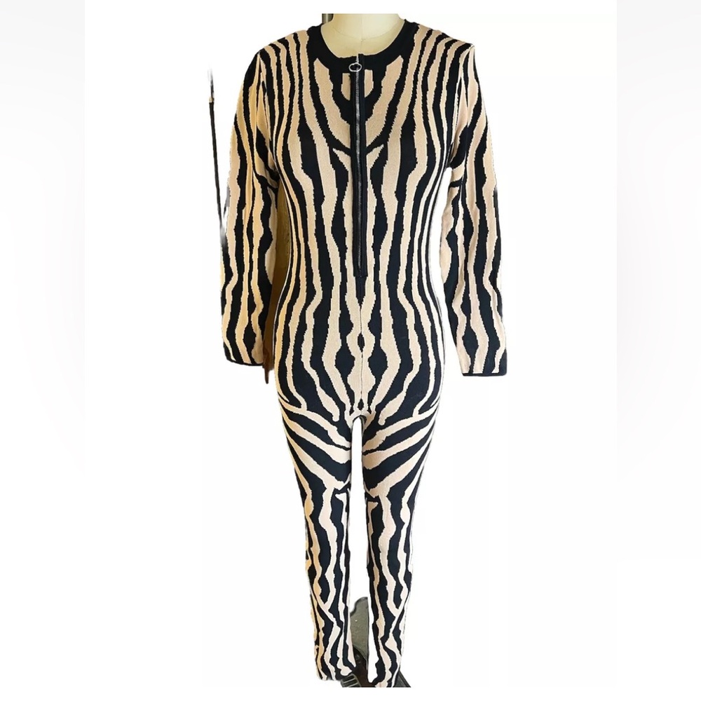 Women's Knit Zebra-Print Long sleeve Jumpsuit Black And Tan Abstract Sz L